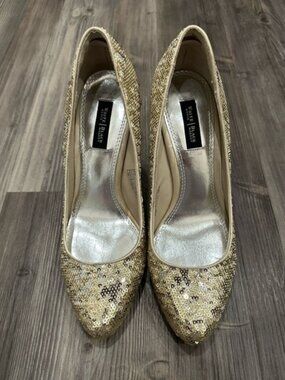 White House Black Market Gold Sequin High Heel Adie Size 8.5M